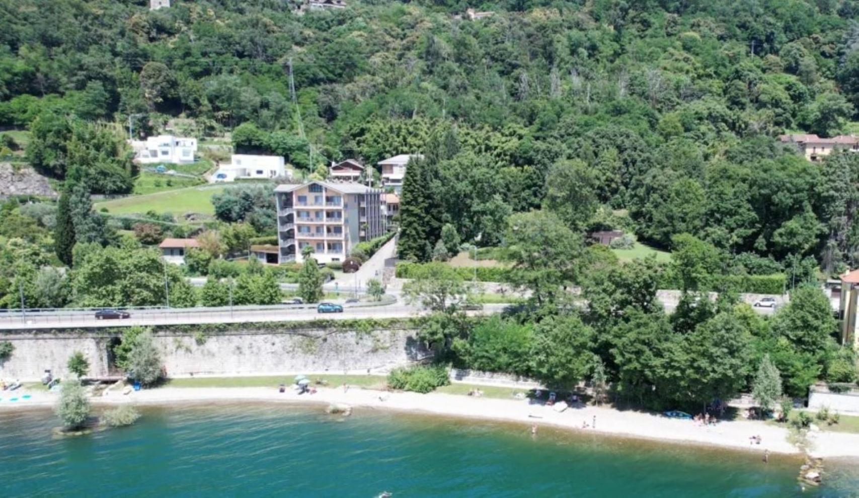 Residence Tre Ponti แวร์บาเนีย ภายนอก รูปภาพ