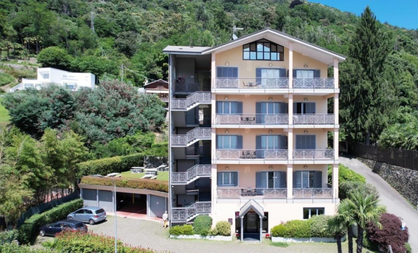 Residence Tre Ponti แวร์บาเนีย ภายนอก รูปภาพ