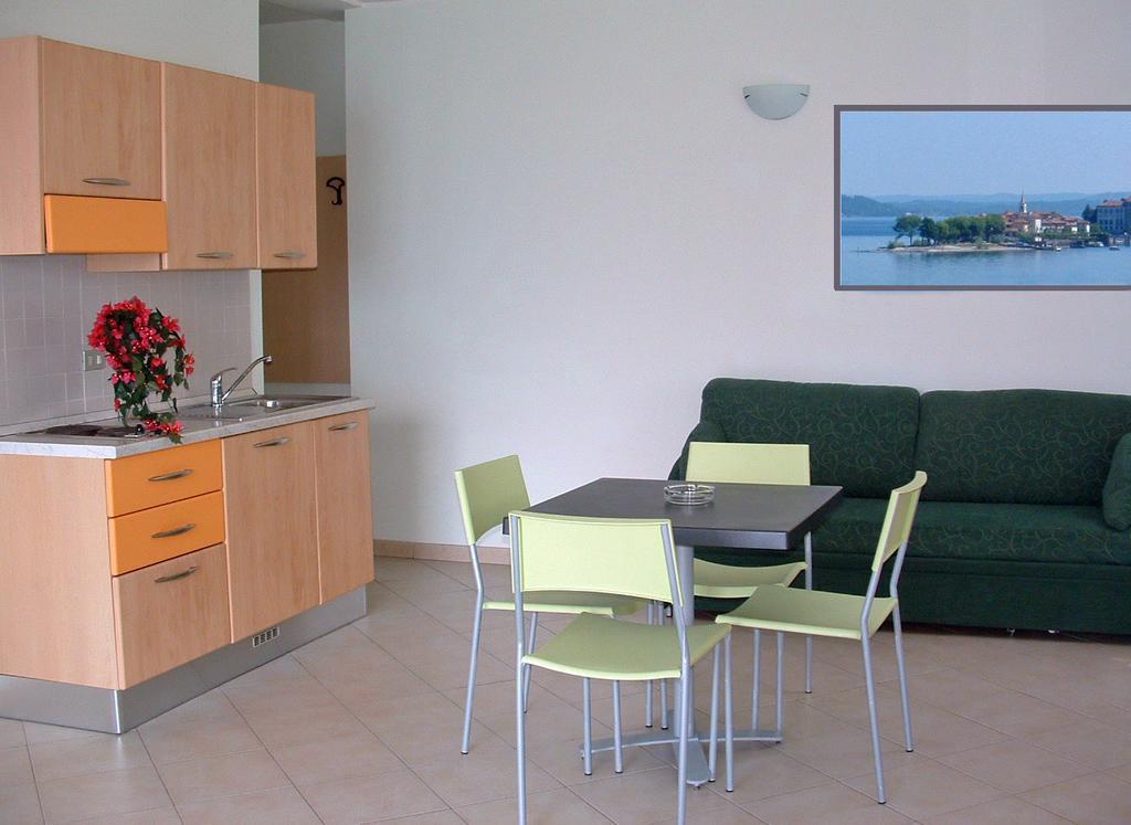 Residence Tre Ponti แวร์บาเนีย ห้อง รูปภาพ