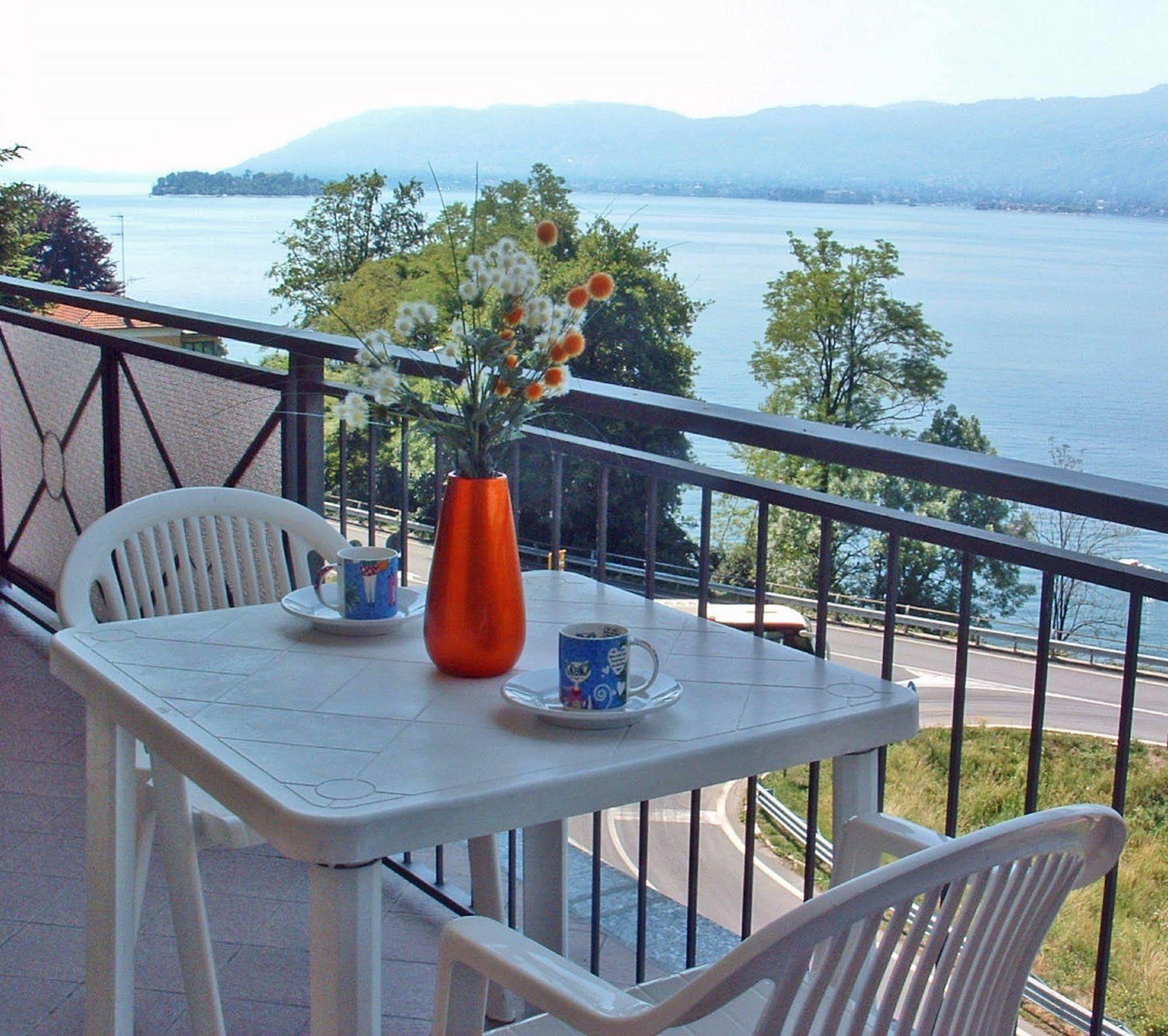Residence Tre Ponti แวร์บาเนีย ภายนอก รูปภาพ