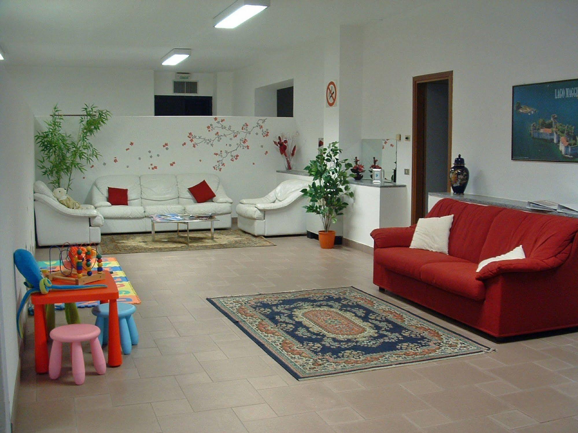 Residence Tre Ponti แวร์บาเนีย ภายนอก รูปภาพ